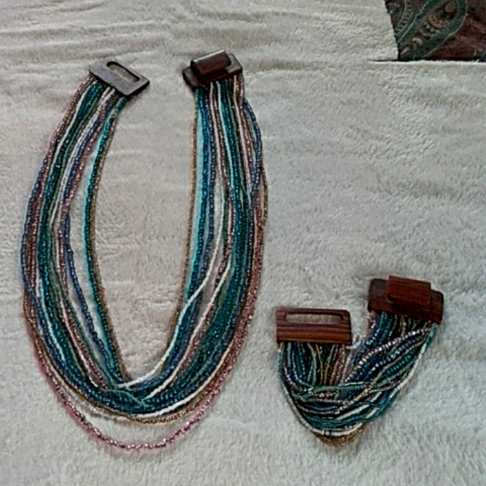 Necklace with matching bracelet